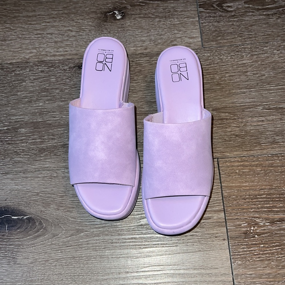 Platform sandals